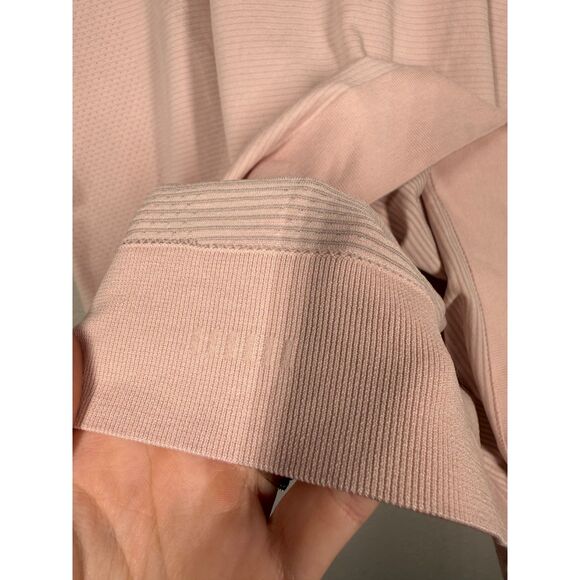 Lululemon Womens Swiftly Tech T Shirt Sz 14 Pink Athletic Seamless Gym - Picture 4 of 8